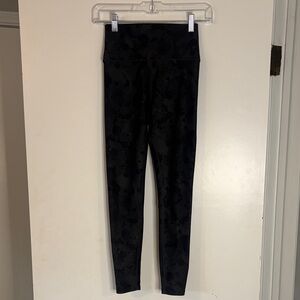 Sage Collective Black Patterned Leggings